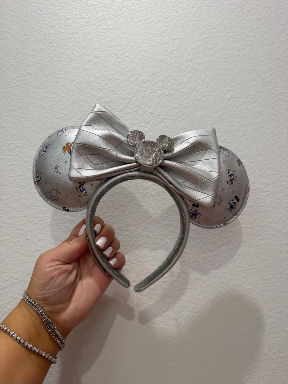 NEW Disney 100 Loungefly Ears - Picture 11 of 11